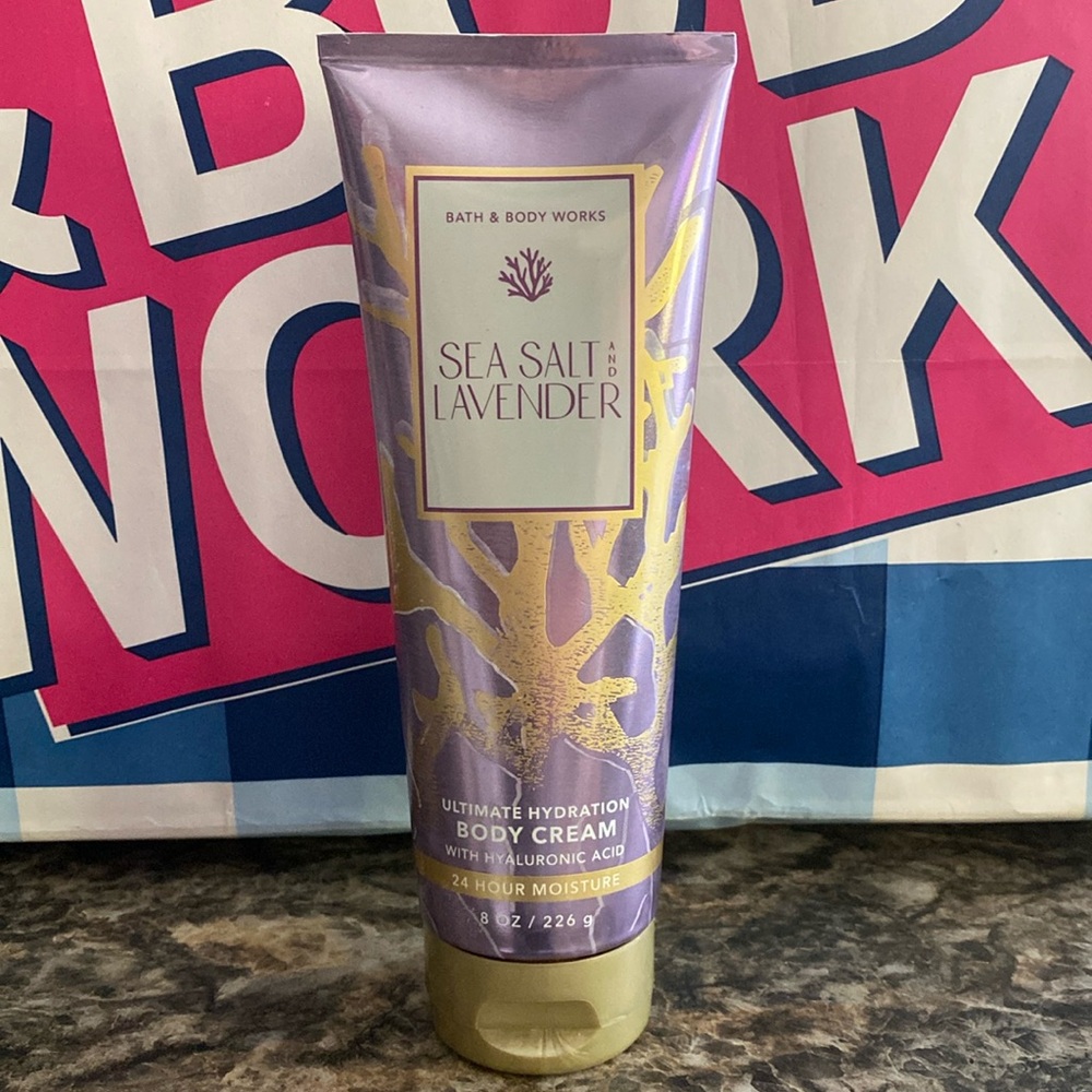 Bath & Body Works Sea Salt and lavender